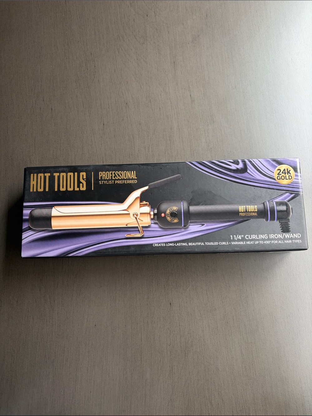 Hot Tools 24K Gold 1 1/4" Curling Iron Wand in Gold and Black